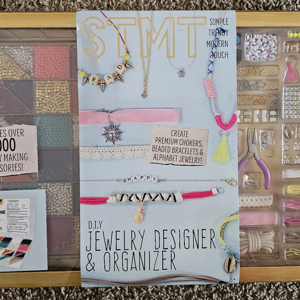 STMT DIY Jewelry designer and organizer